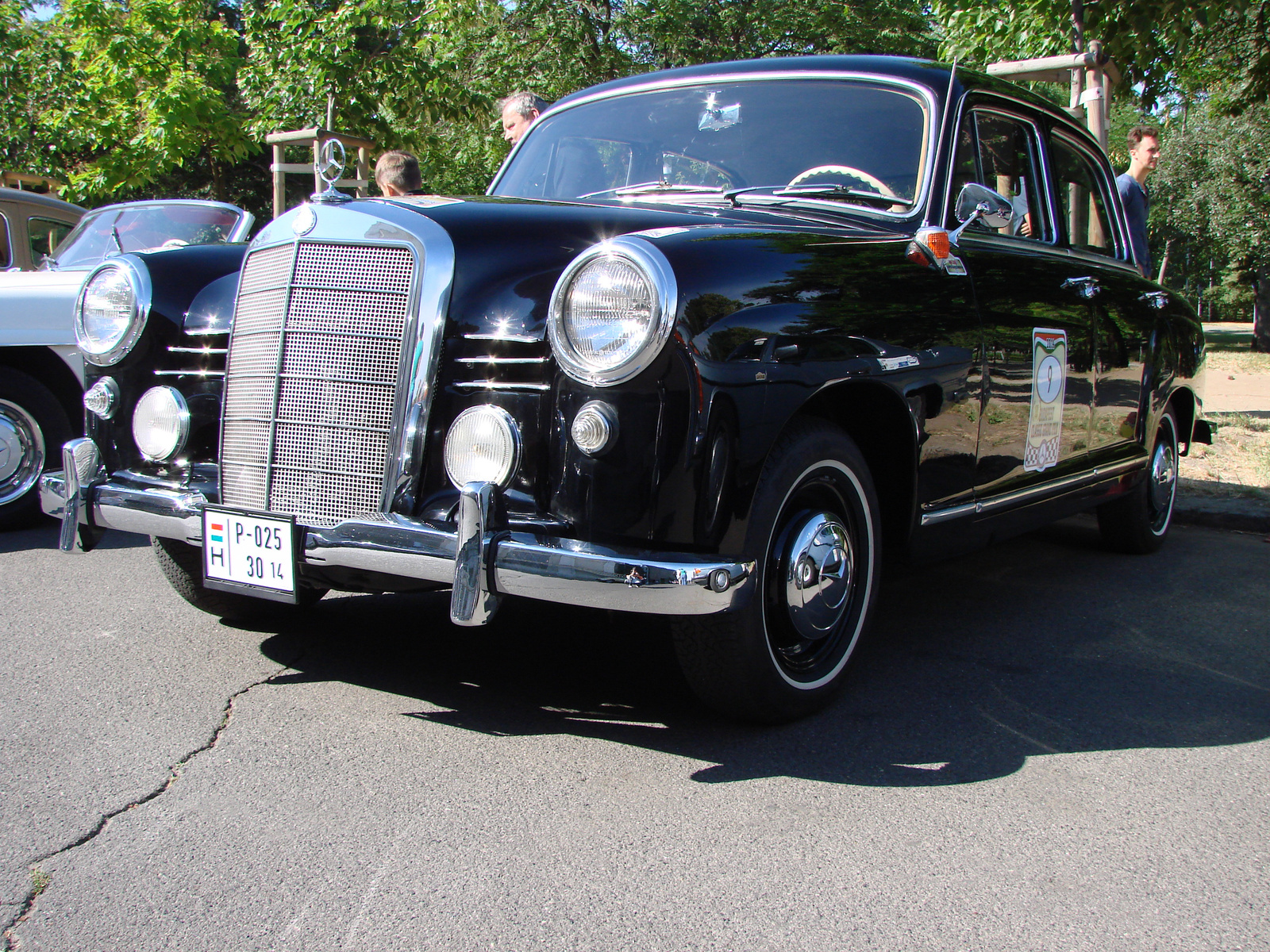 Mercedes-Benz 190