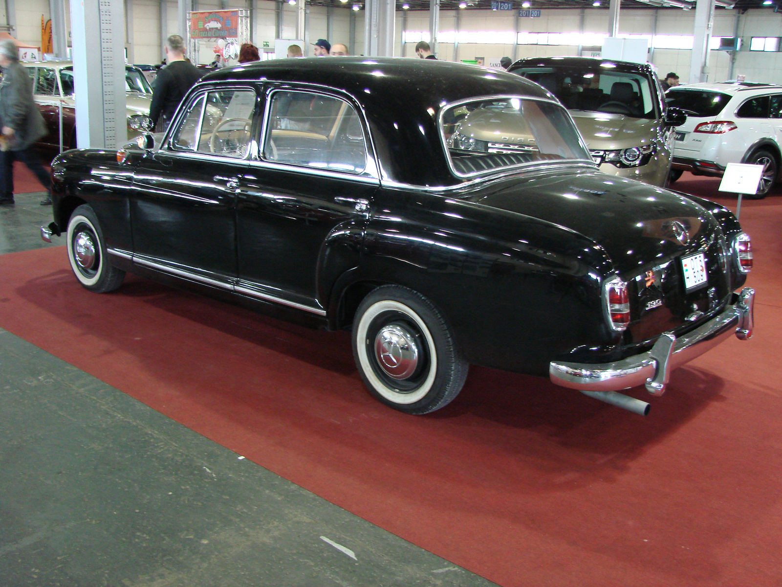 Mercedes-Benz 190