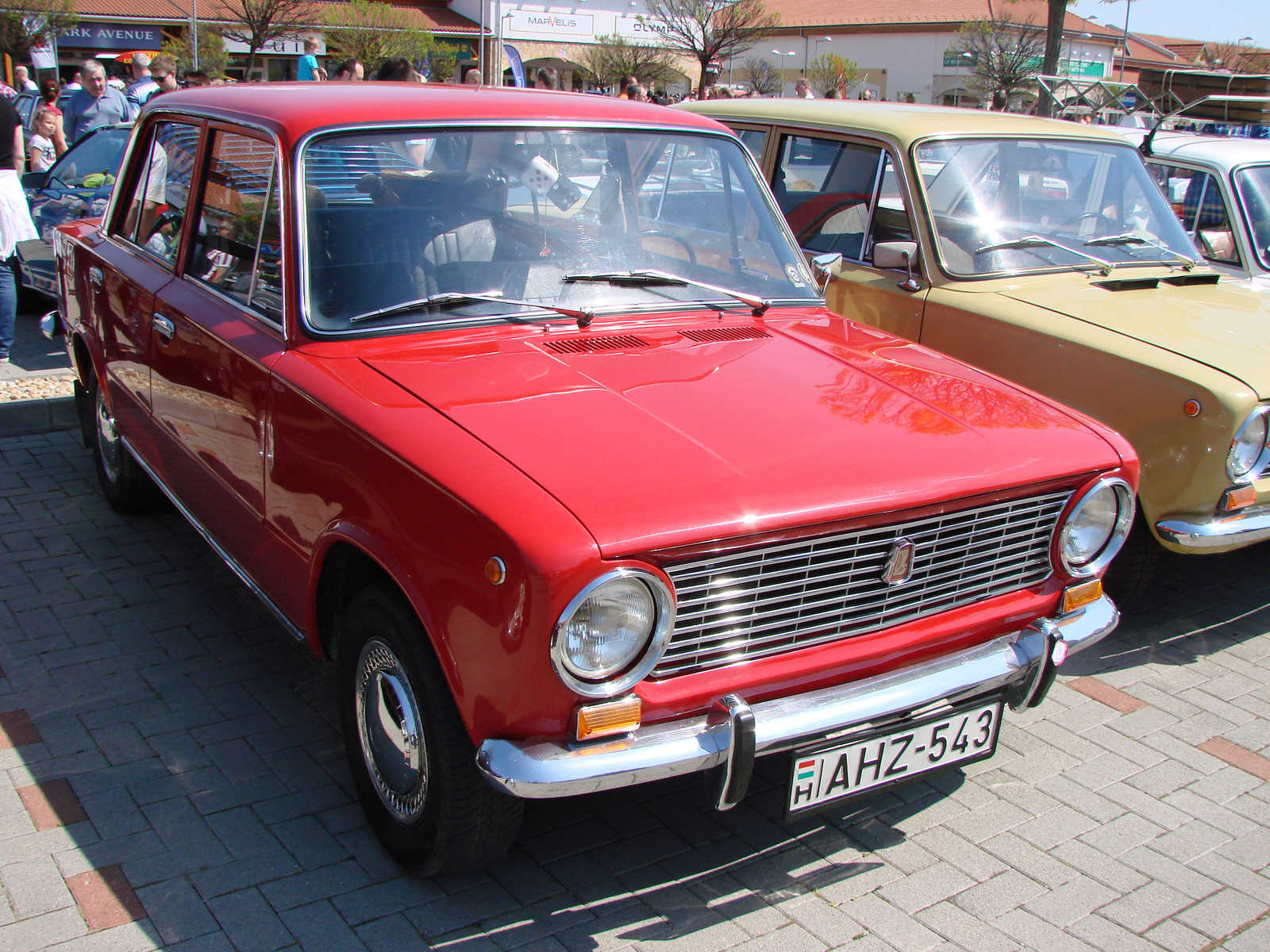 Lada 1200