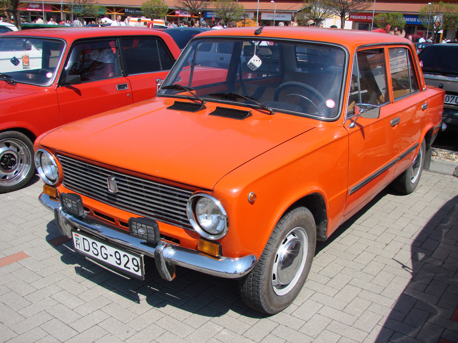 Lada 1200