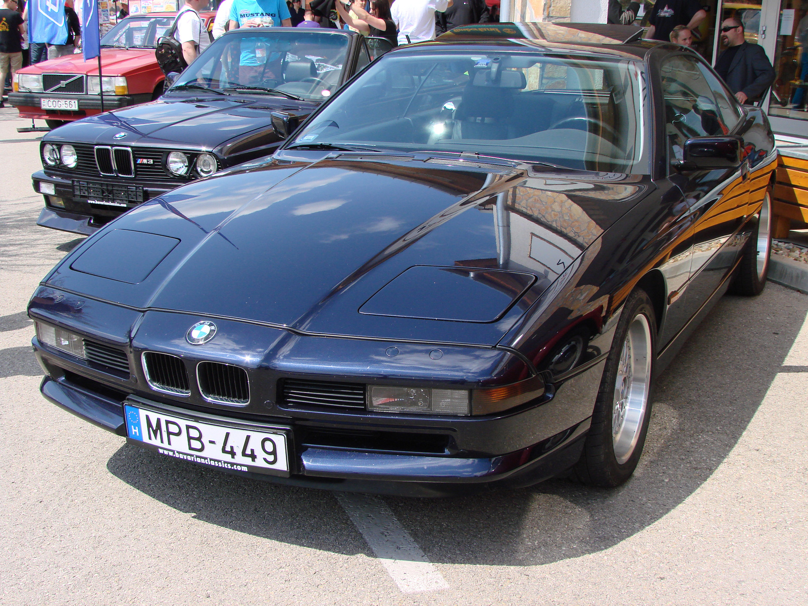 BMW 8