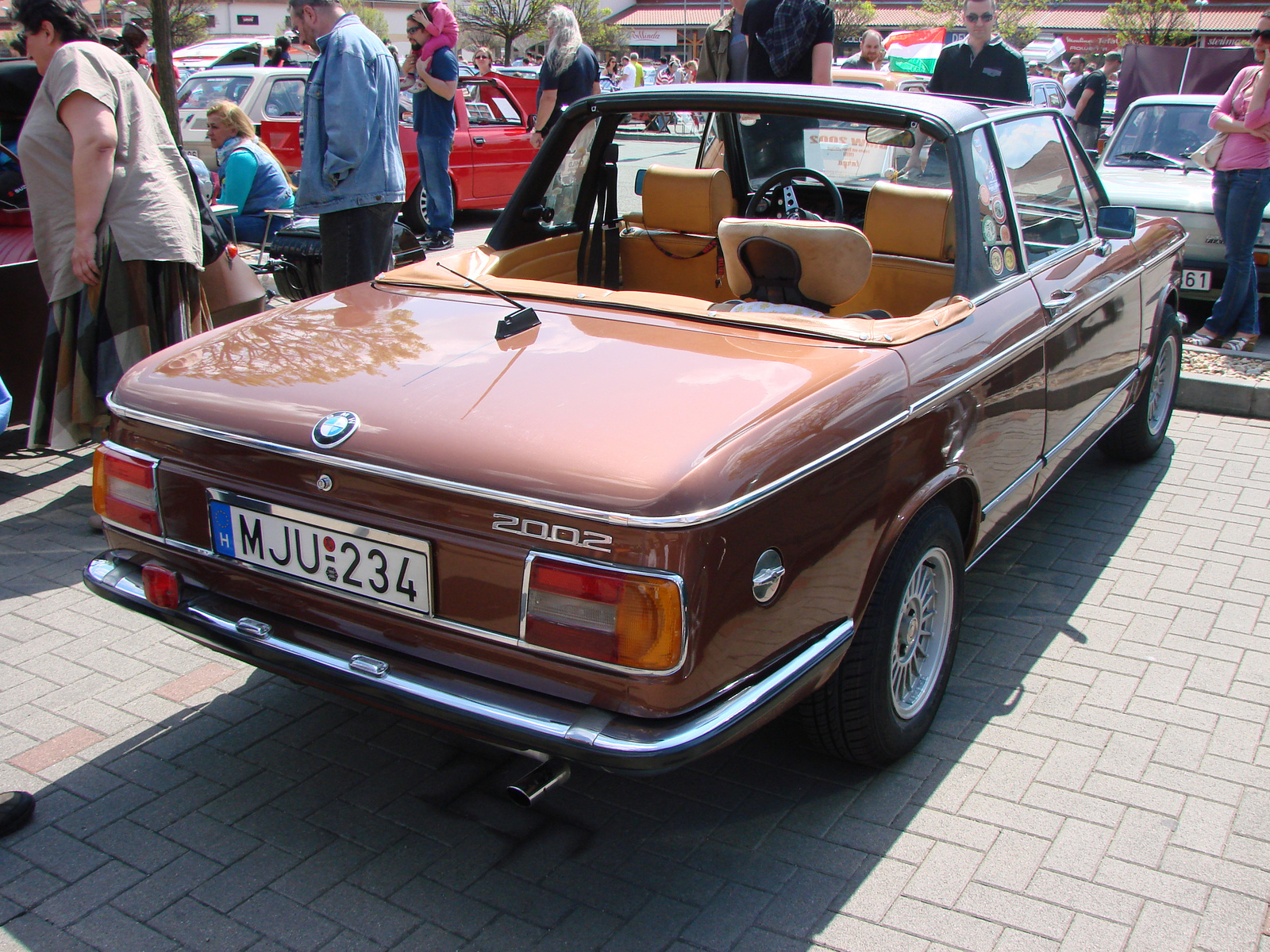 BMW 2002 Baur Cabriolet