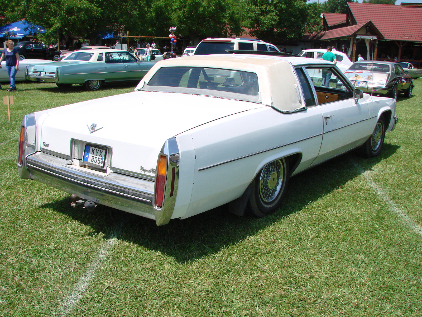 Cadillac Coupe de Ville