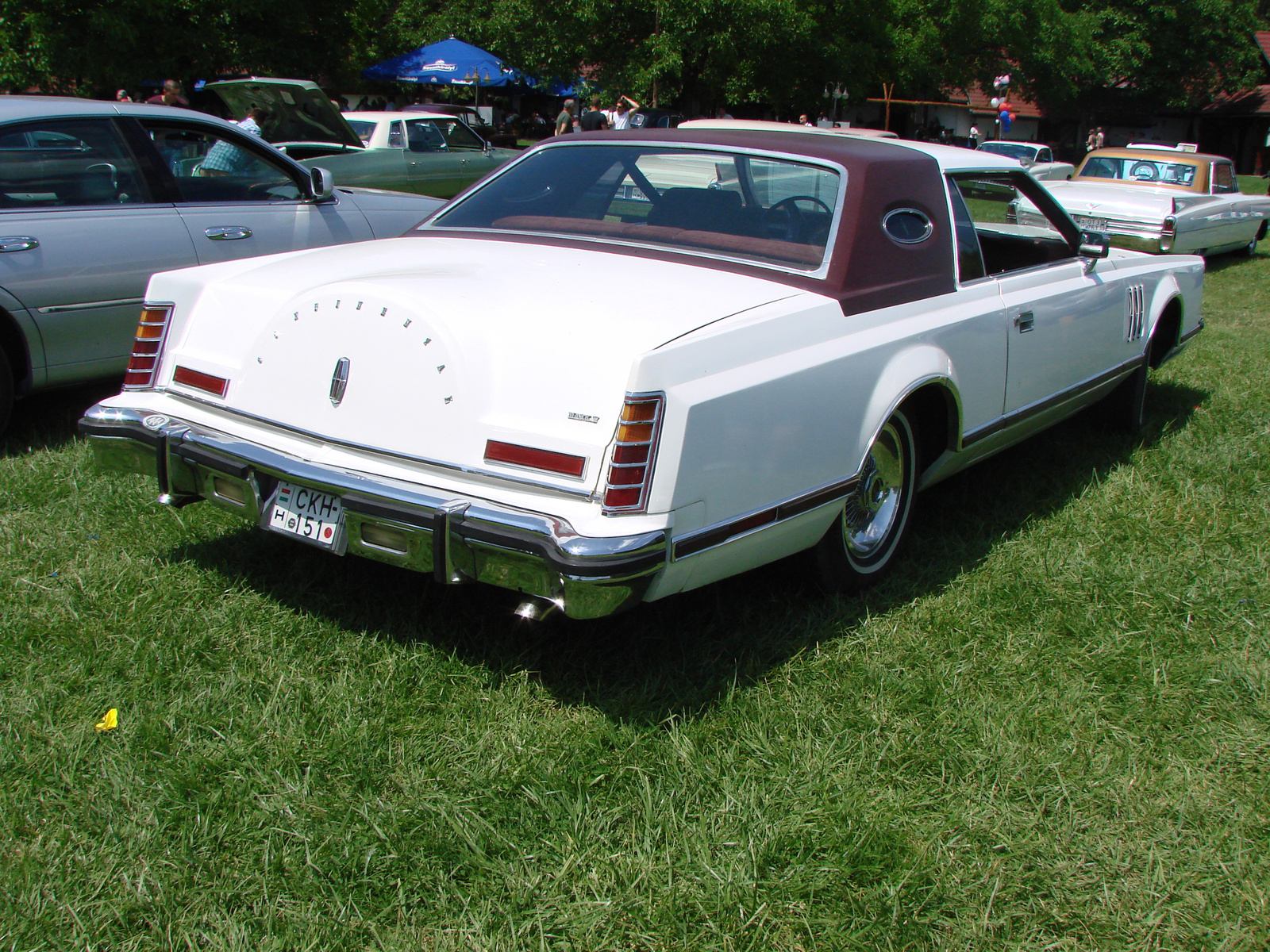 Lincoln Continental Mk. V