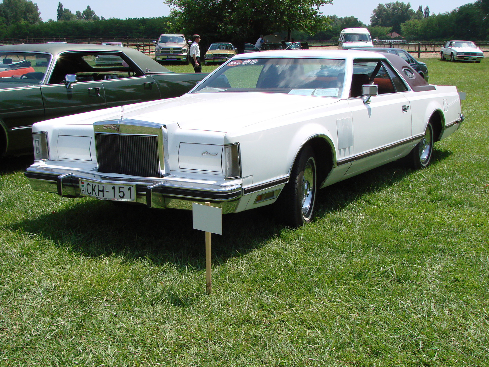 Lincoln Continental Mk. V