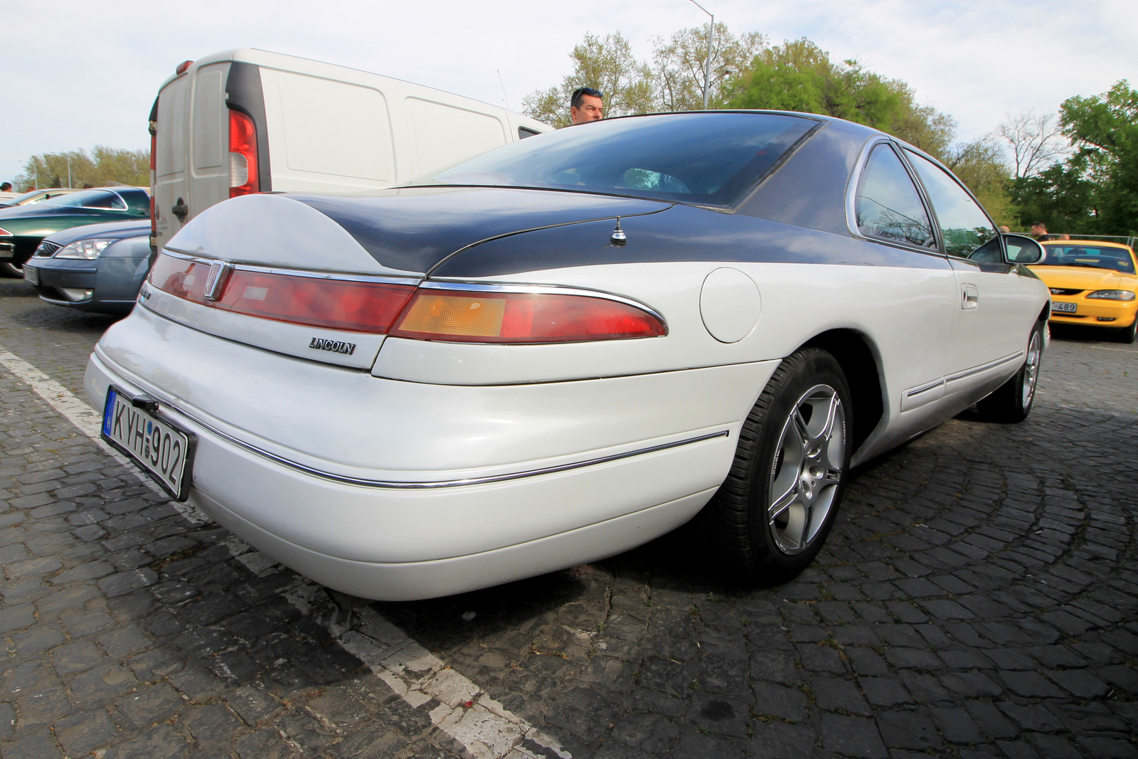 Lincoln Mk. VIII