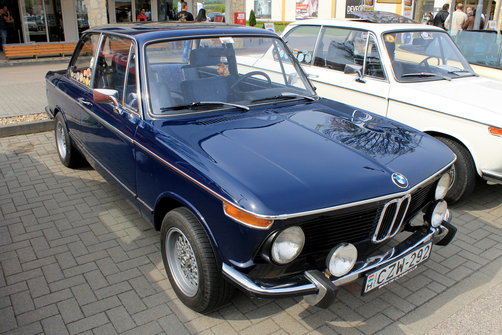 BMW 1800