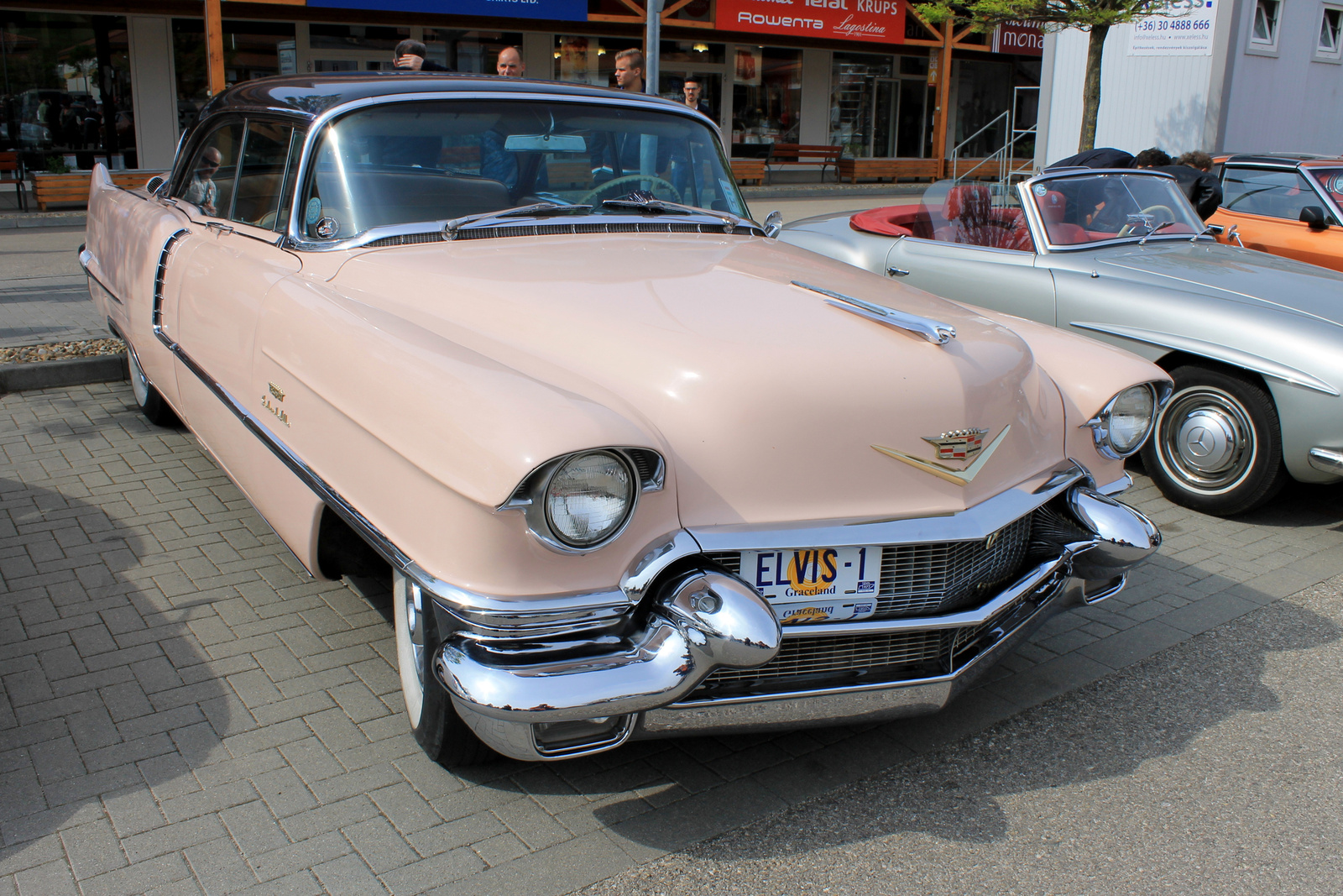 Cadillac Series 62 Sedan de Ville