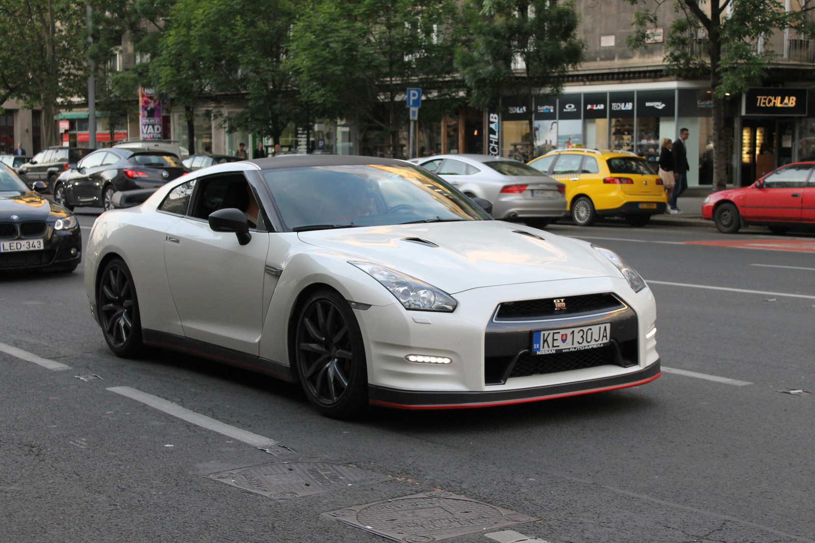 Nissan GT-R R35