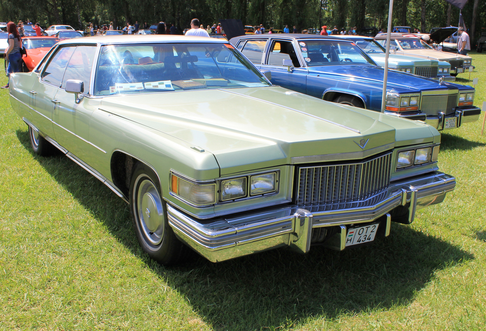 Cadillac Sedan de Ville Mk. IV