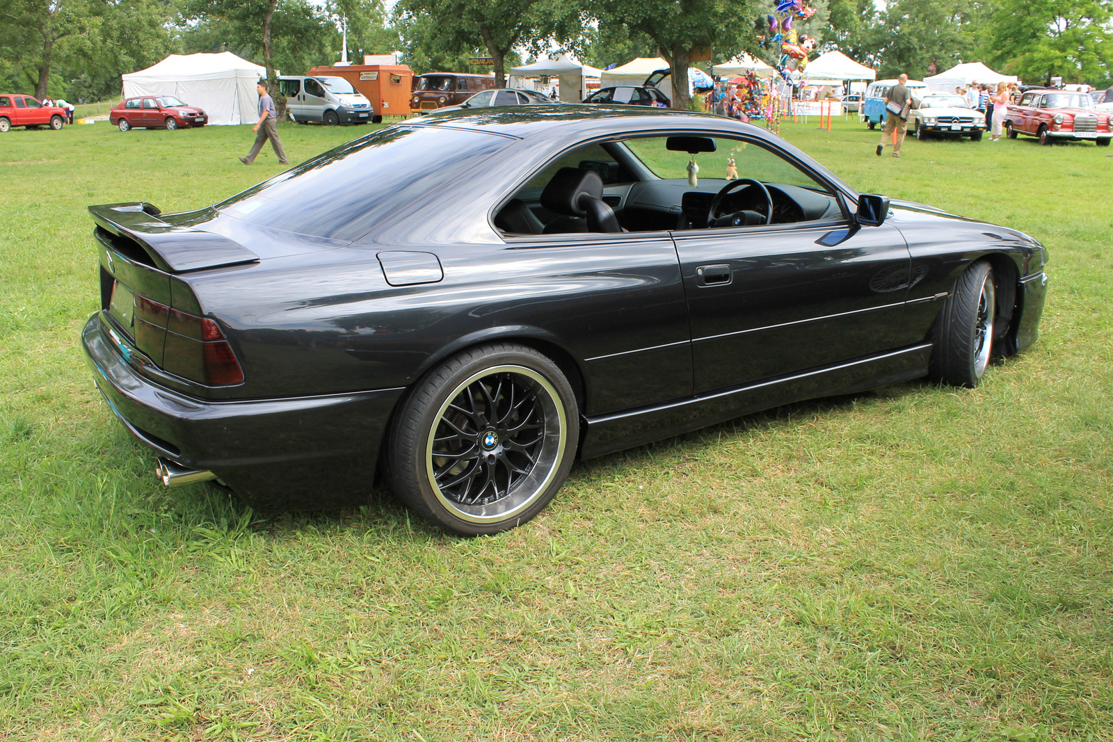 BMW 850i