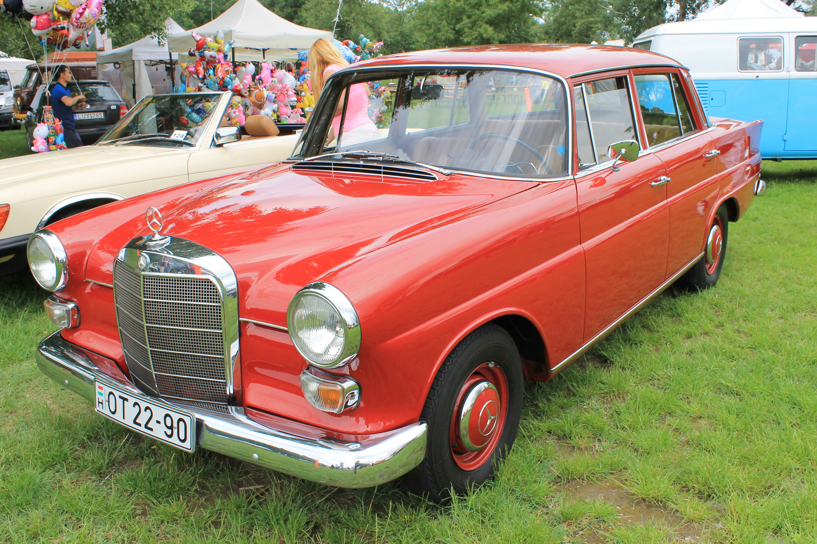 Mercedes-Benz 200