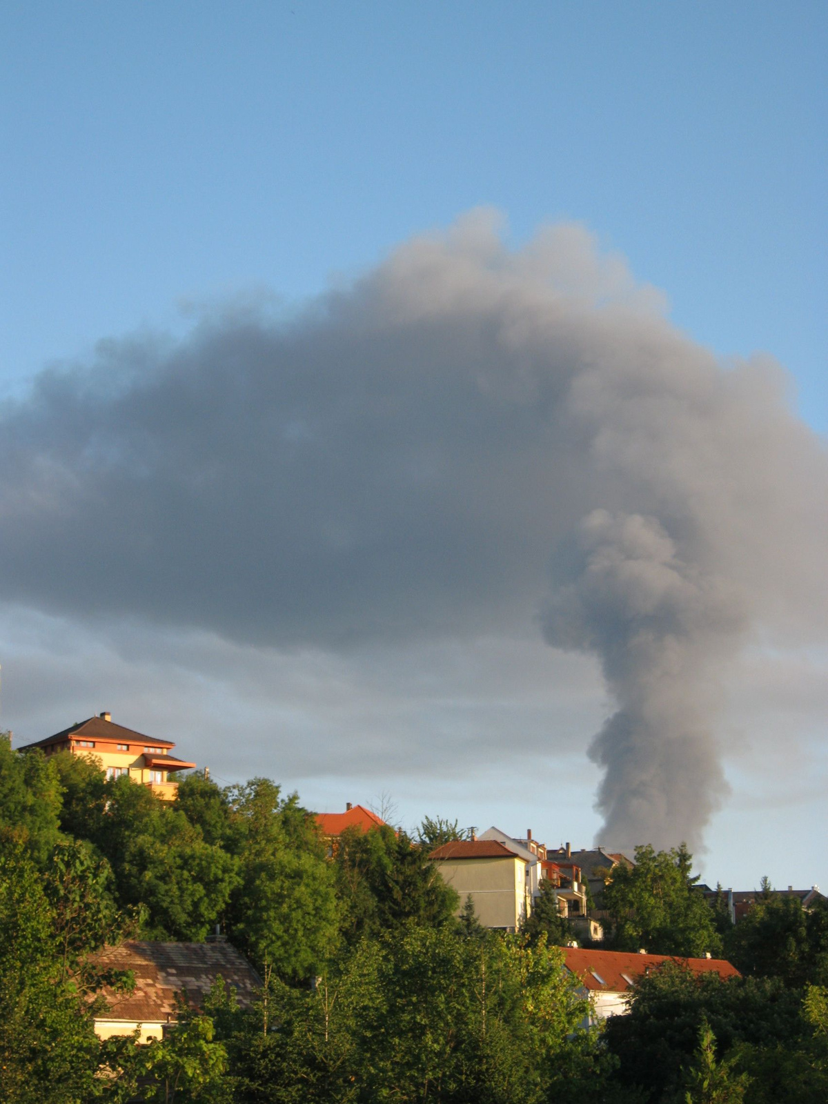 Füst Veszprém felett