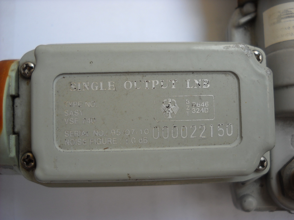 1 dB LNB 002