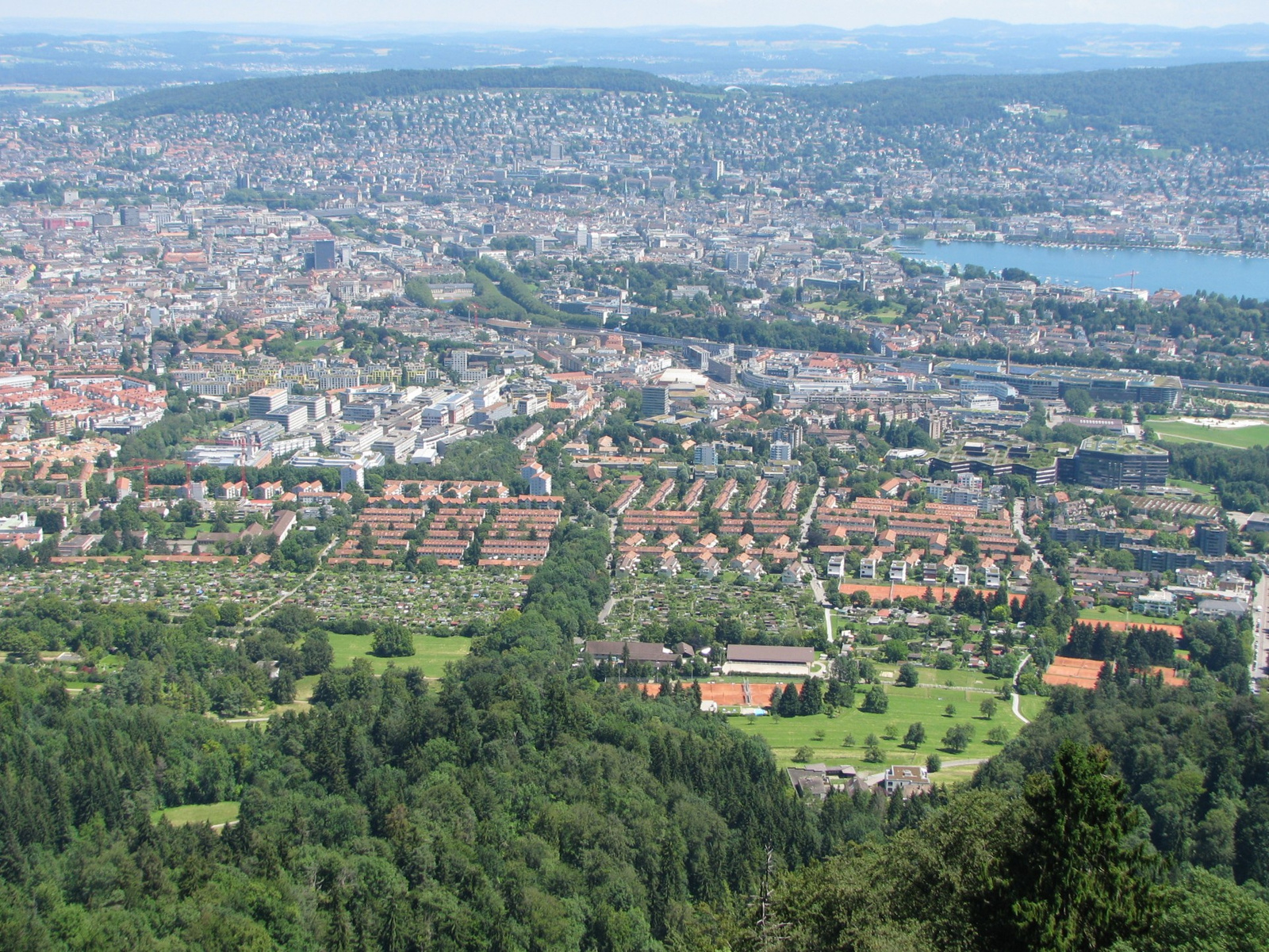 Zürich az uetlibergi kilátóból