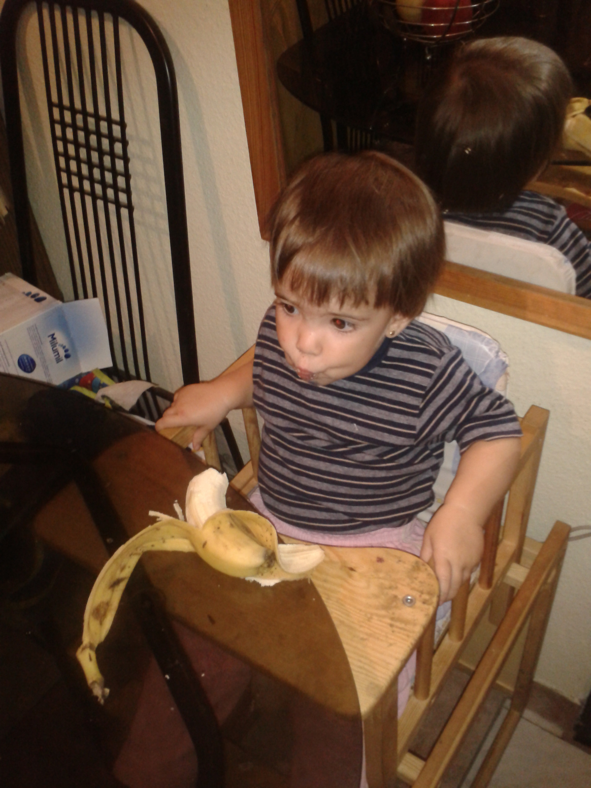 banánt eszem