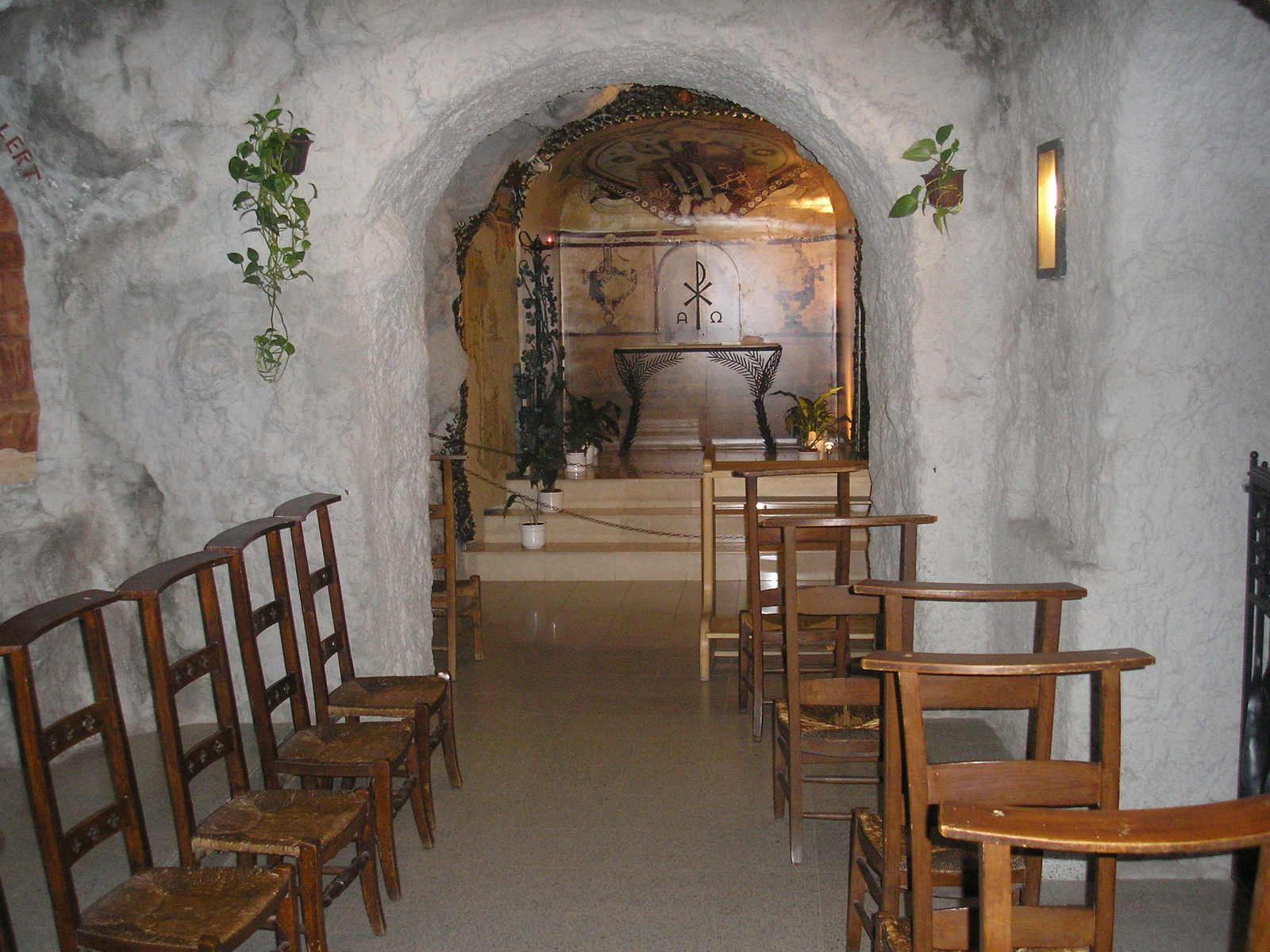 Szikla templom belső
