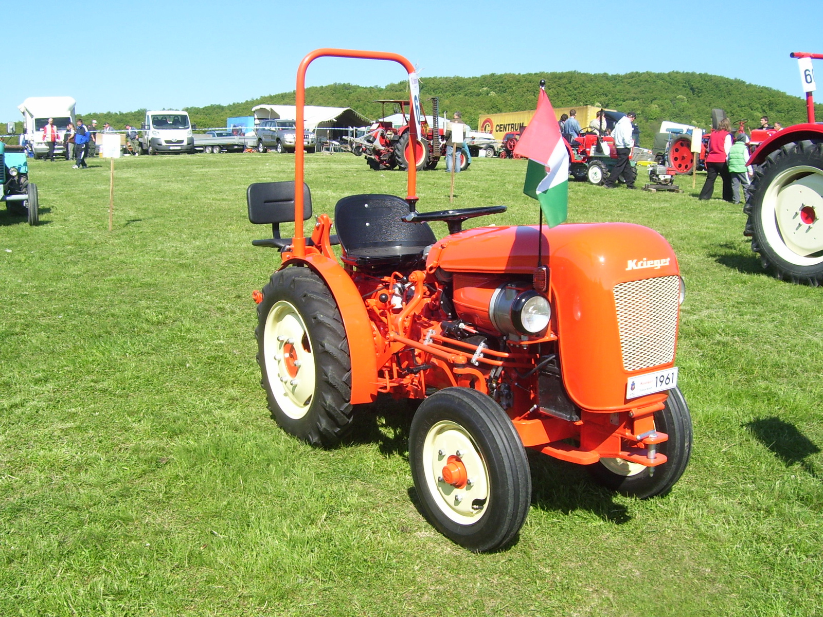 bokor traktormajális 008