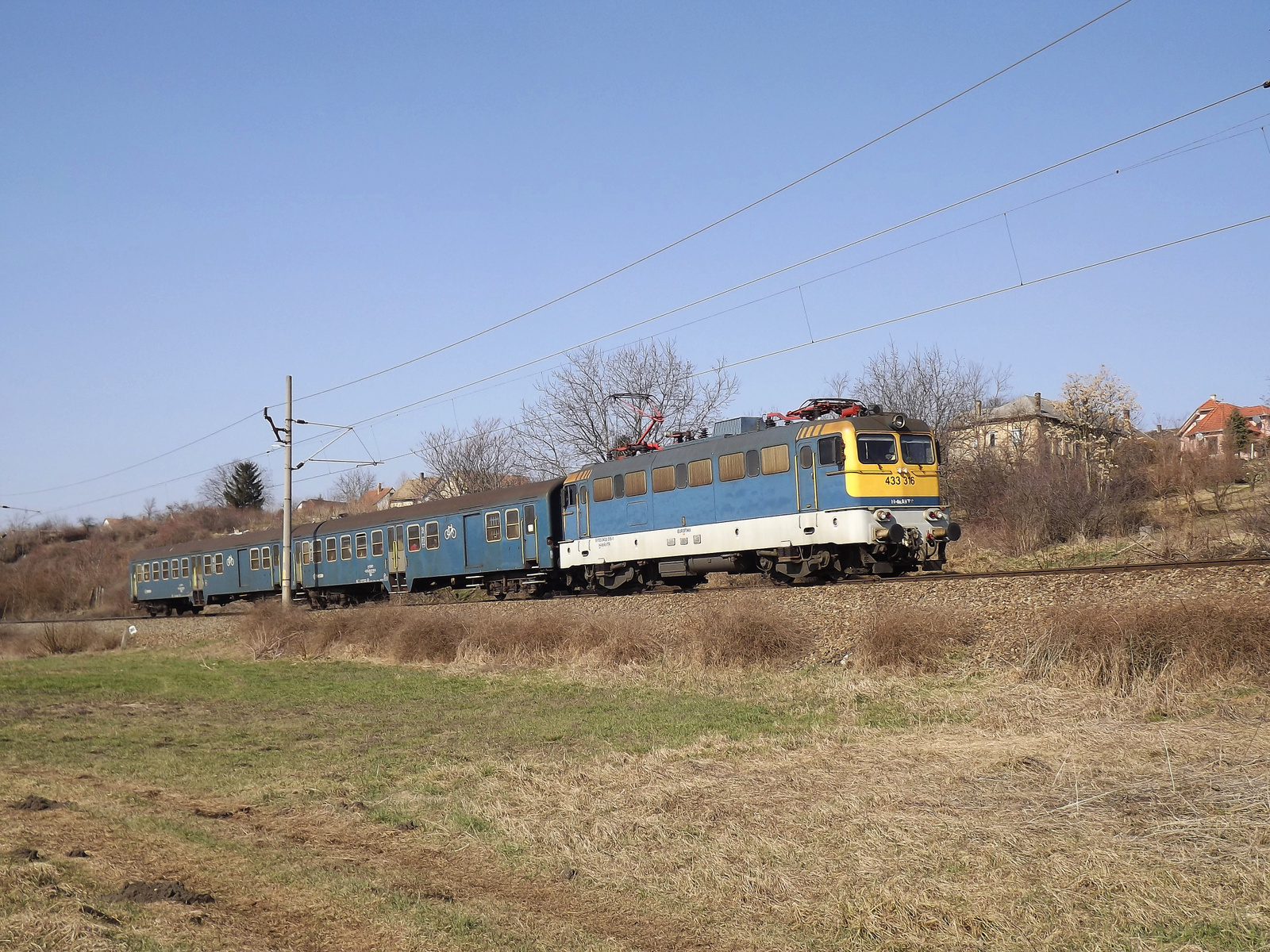 433 316 / V43 3316 /