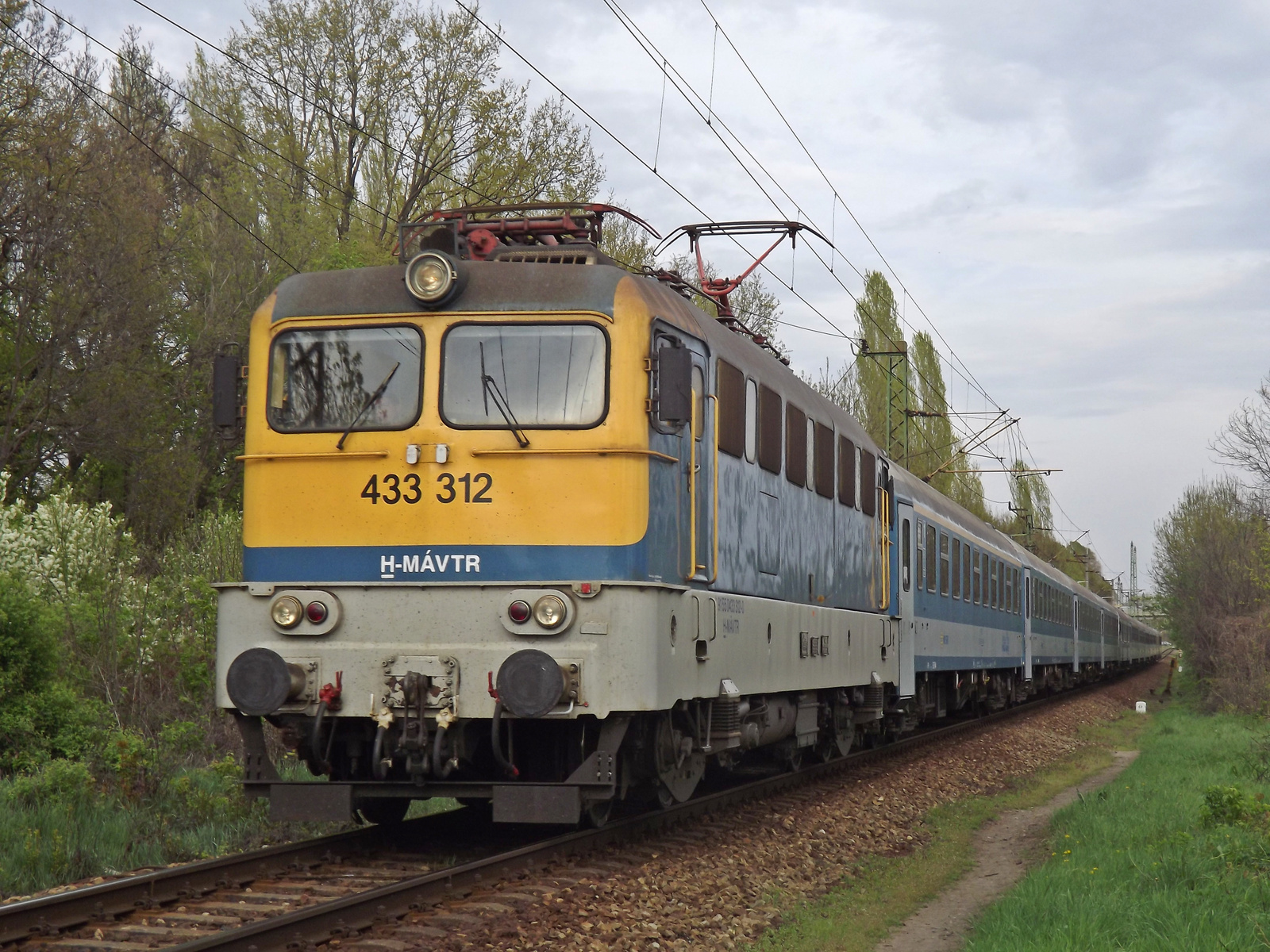 433 312 / V43 3312 /