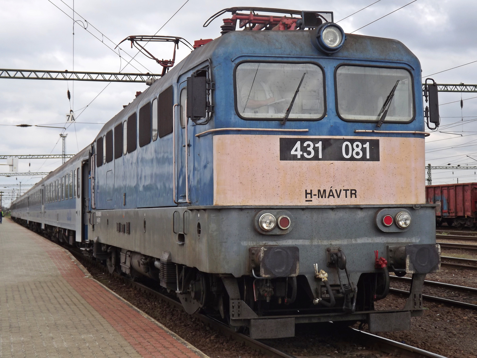 431 081 / V43 1081 /