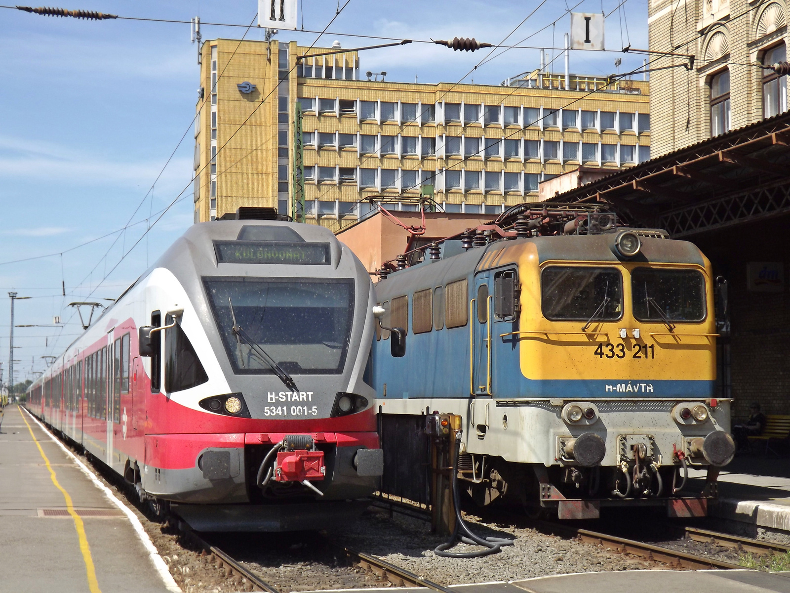 5341 001-5 , 433 211 / V43 3211 /