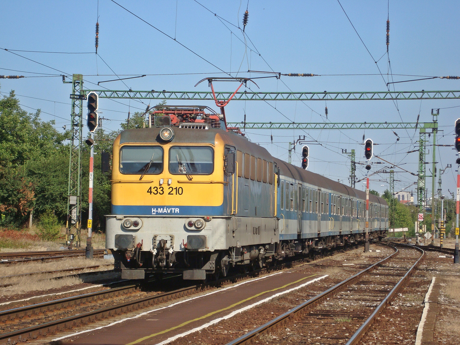 433 210 / V43 3210 /