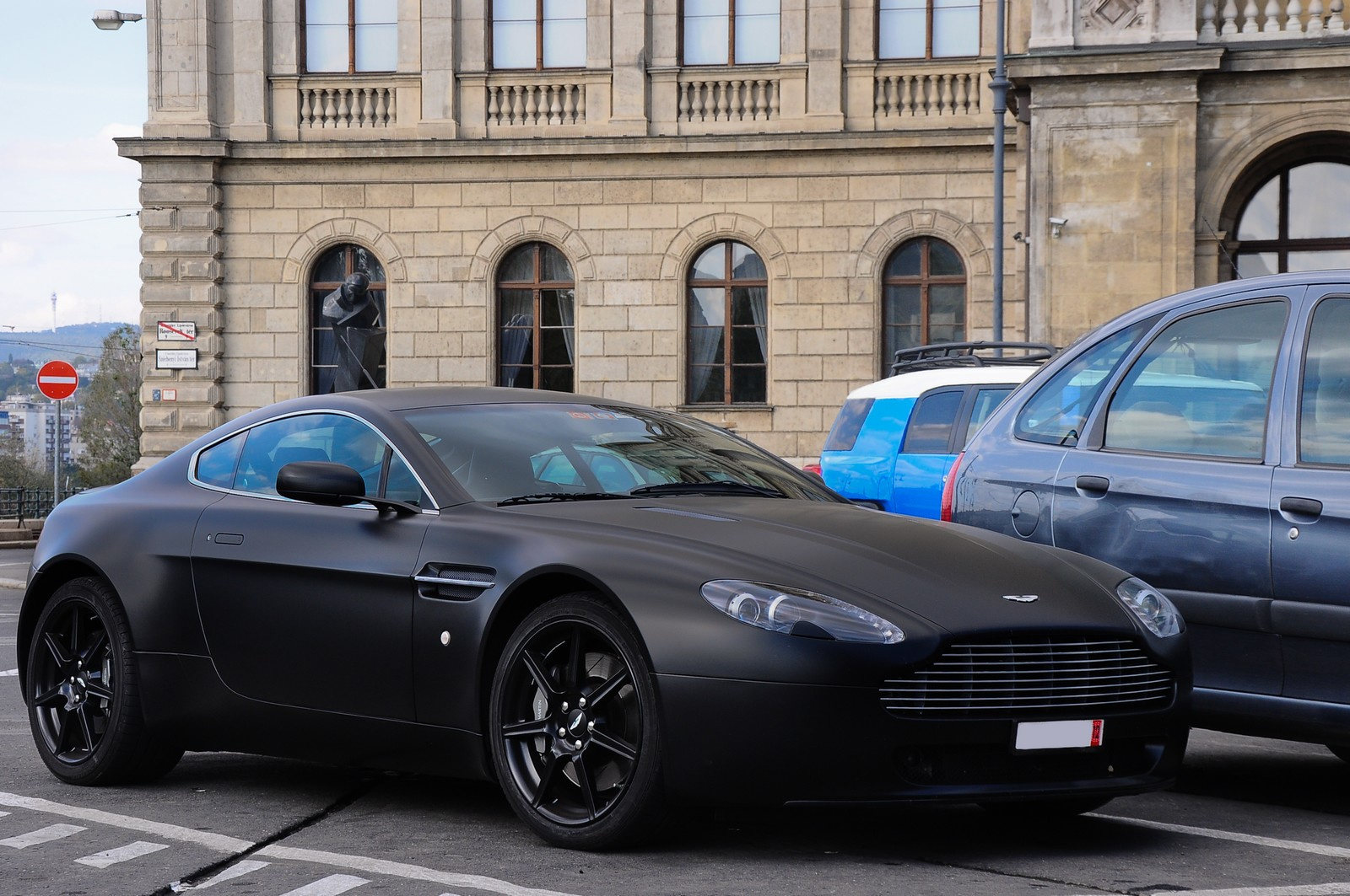 Aston Martin V8 Vantage