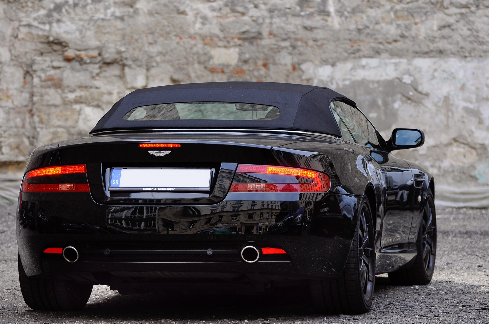 Aston Martin DB9 Volante