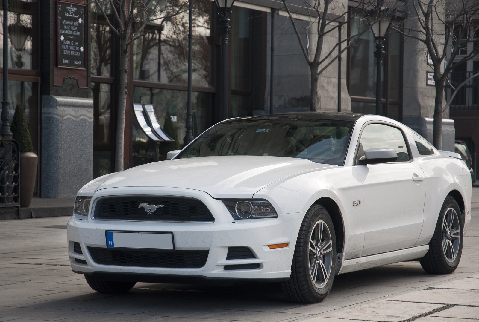 Ford Mustang GT 2012