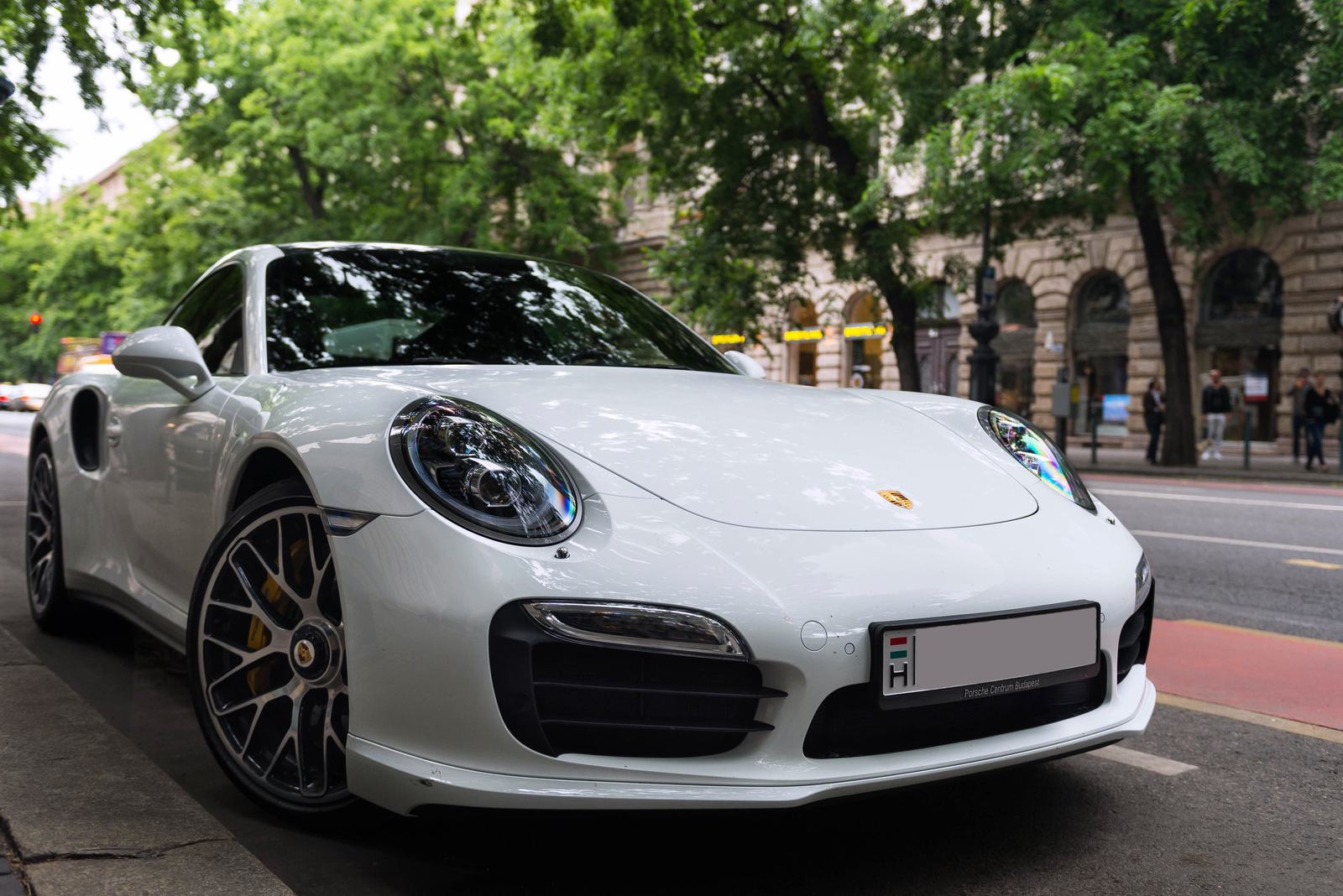 Porsche 911 Turbo S