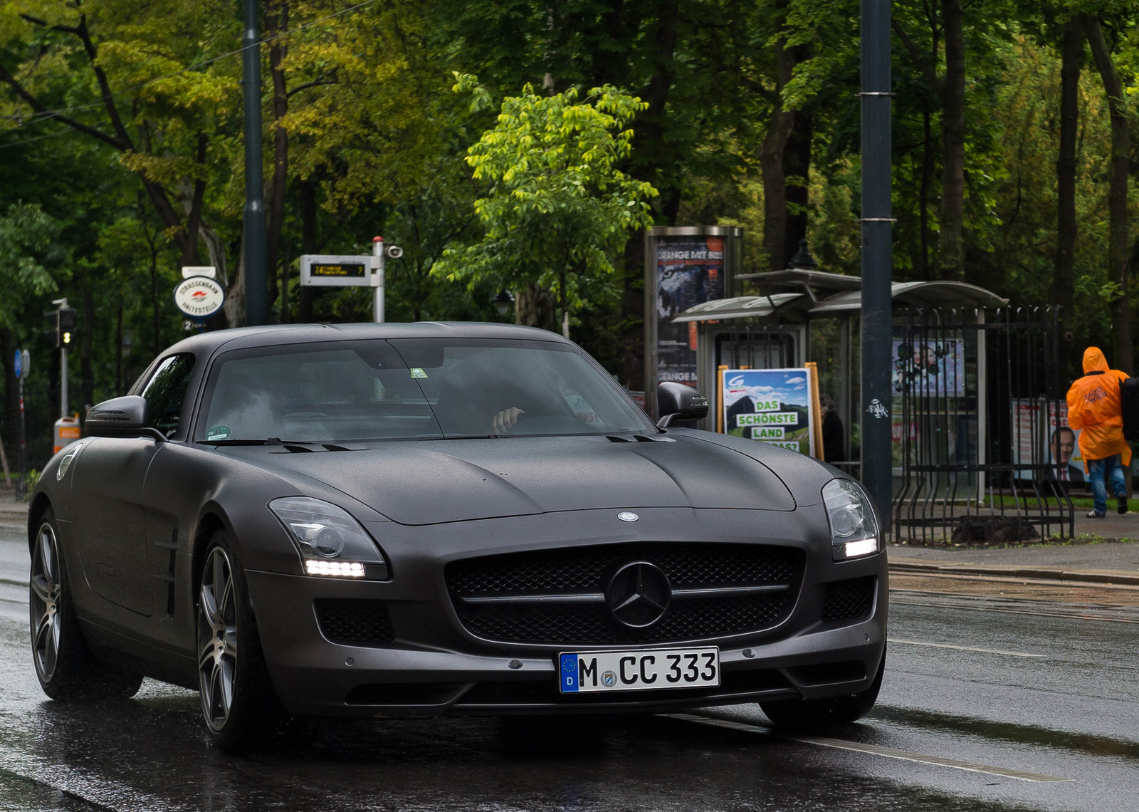 Mercedes SLS