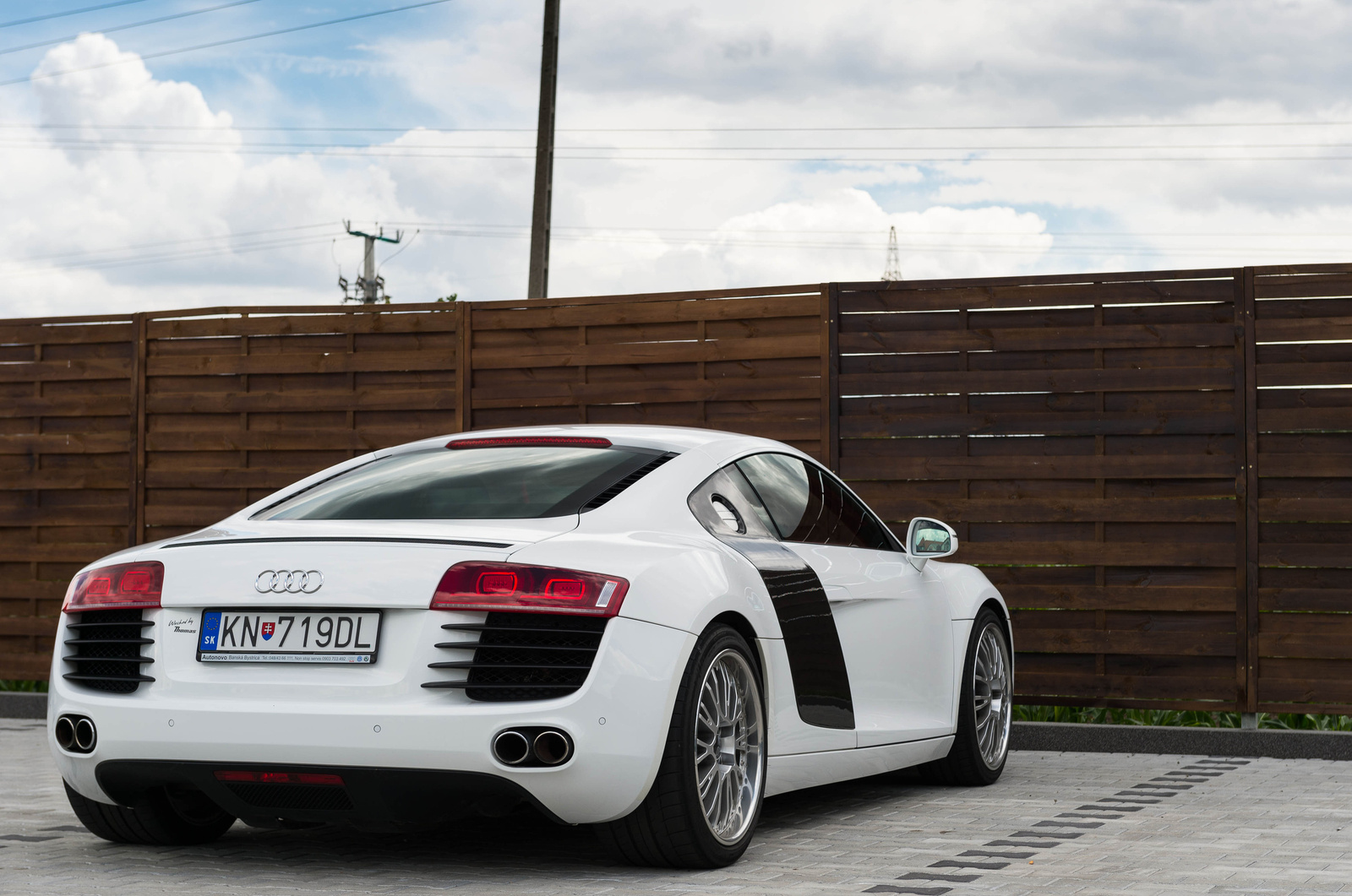 Audi R8