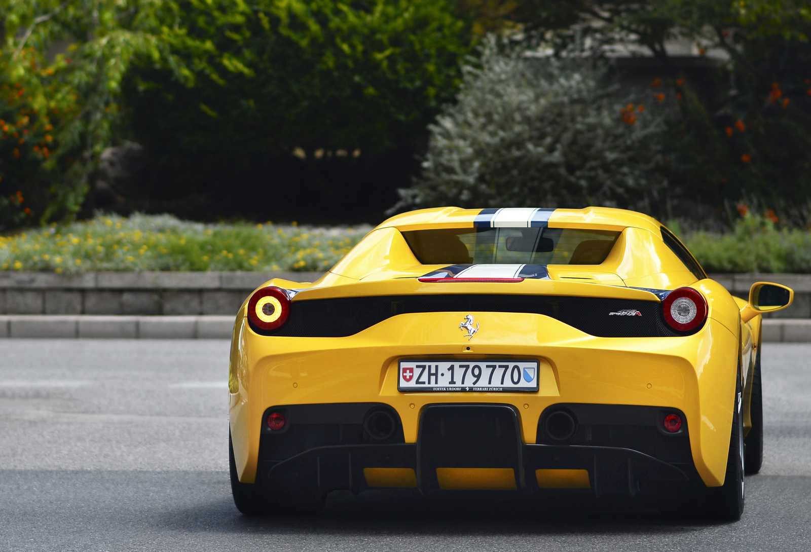 Ferrari 458 Speciale Aperta