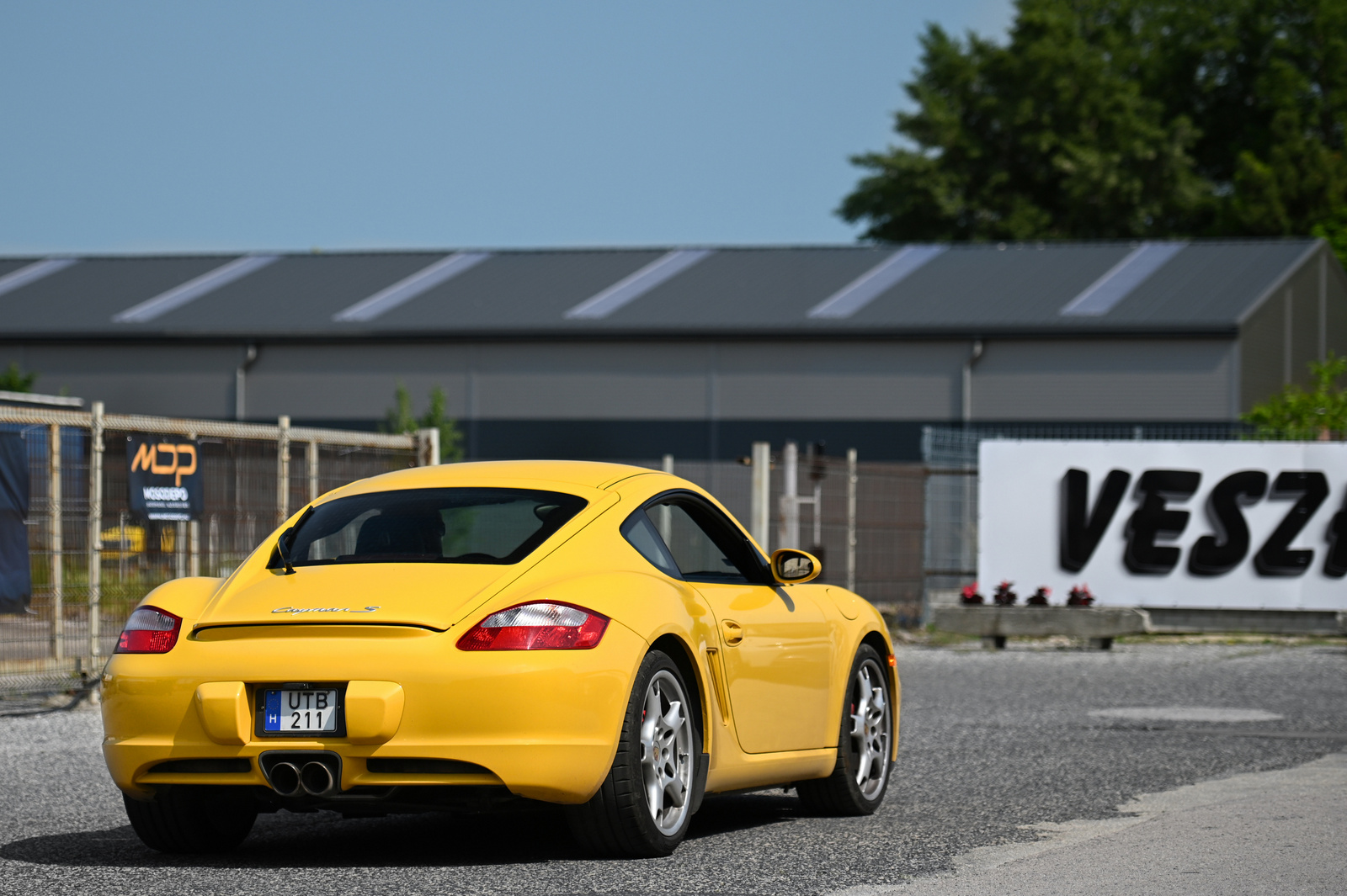 Porsche Cayman S