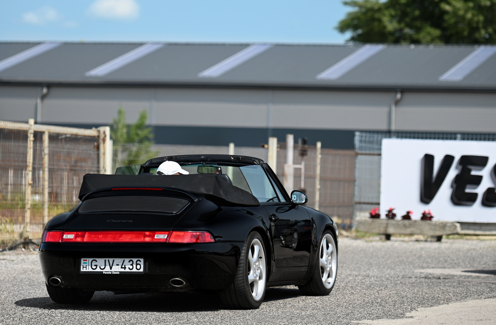 Porsche 911 Carrera Cabrio