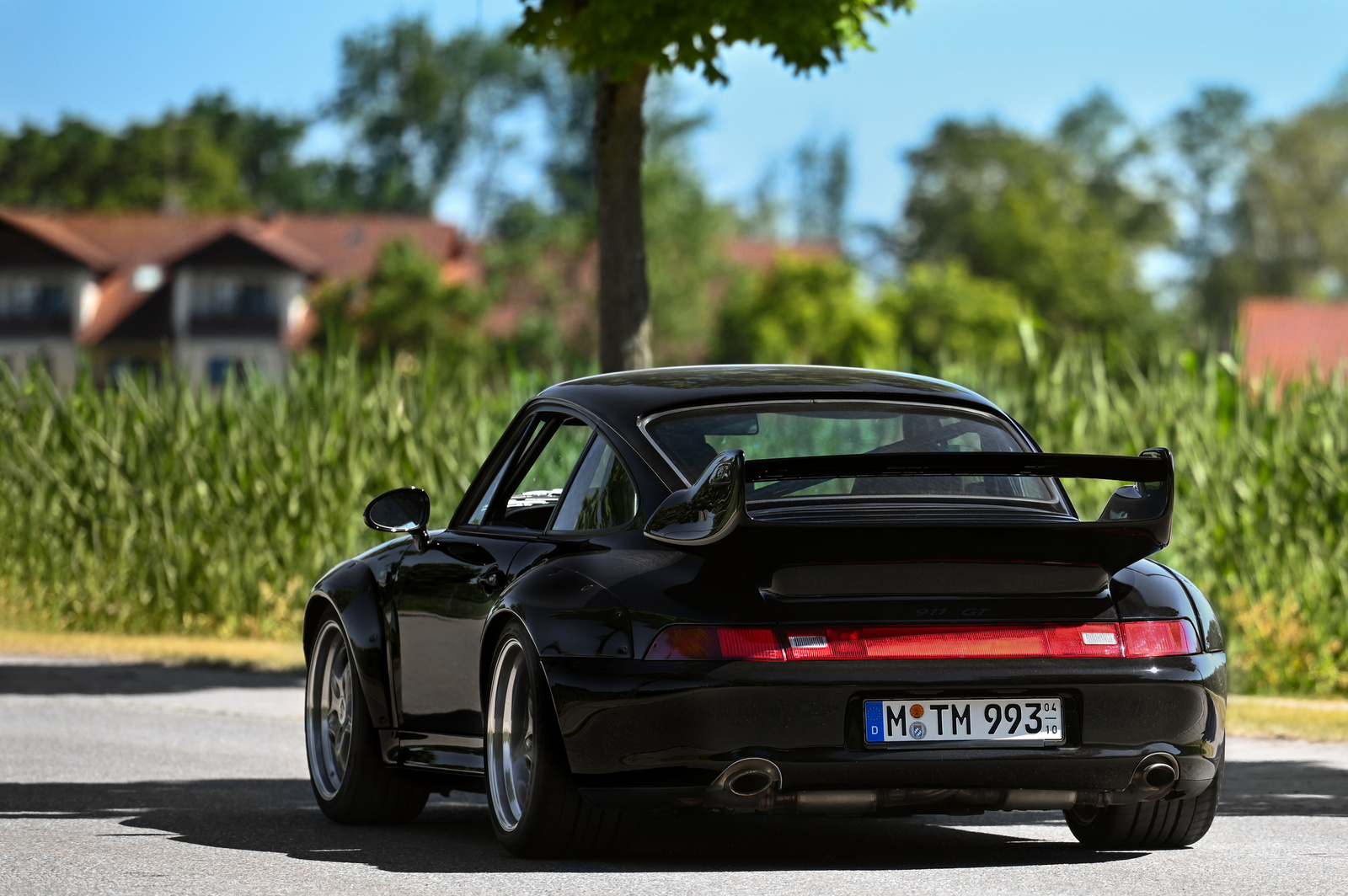 Porsche 911 GT2