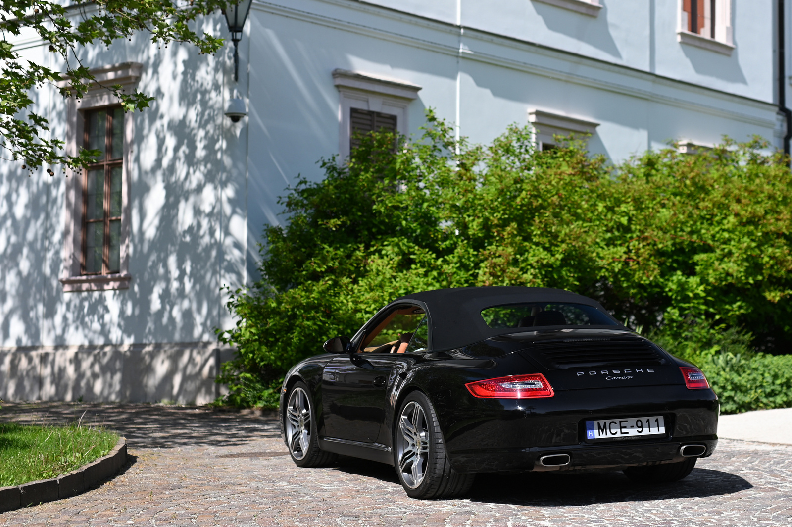 Porsche 911 Carrera Cabrio