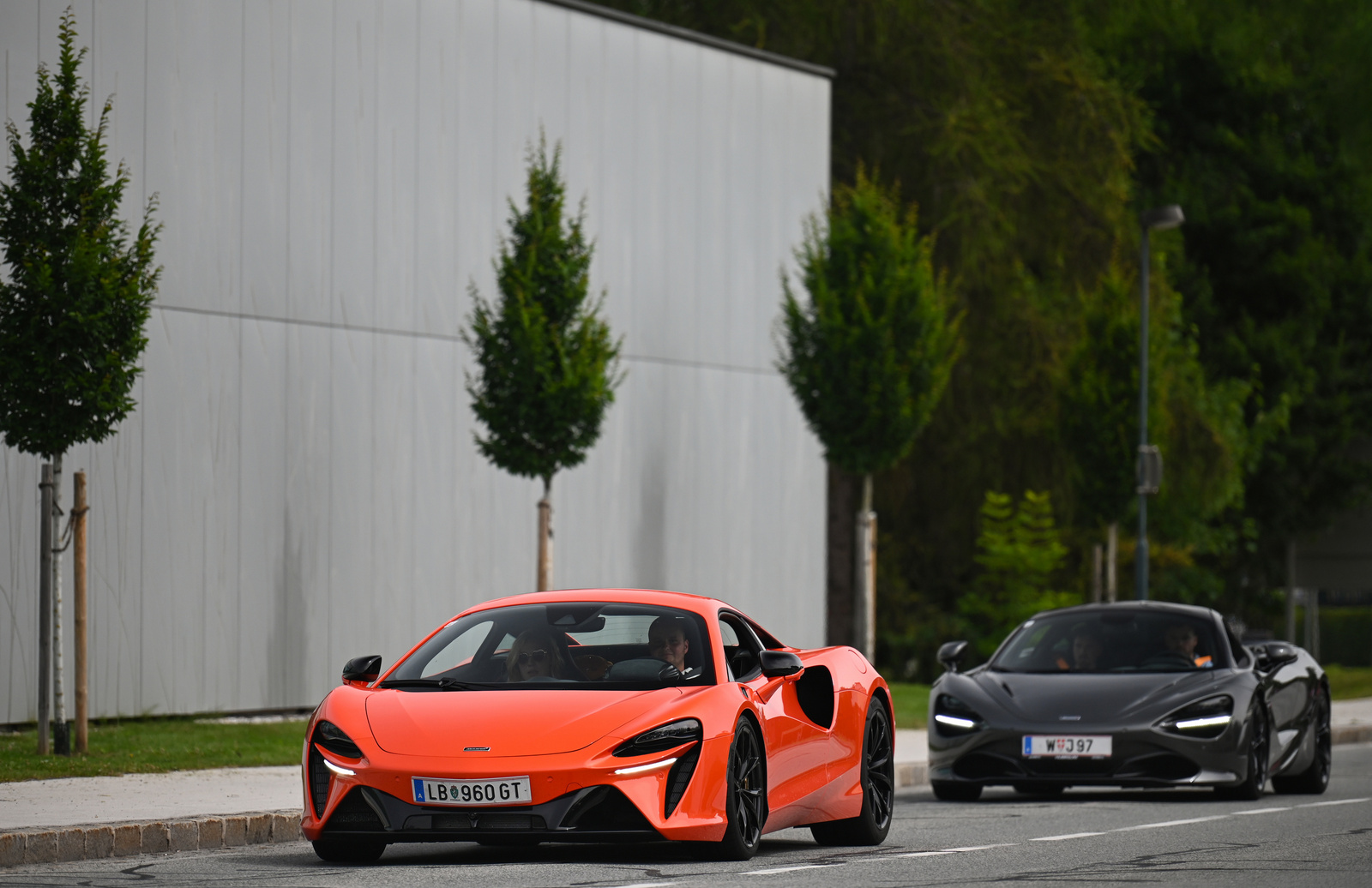 McLaren Artura - McLaren 720S