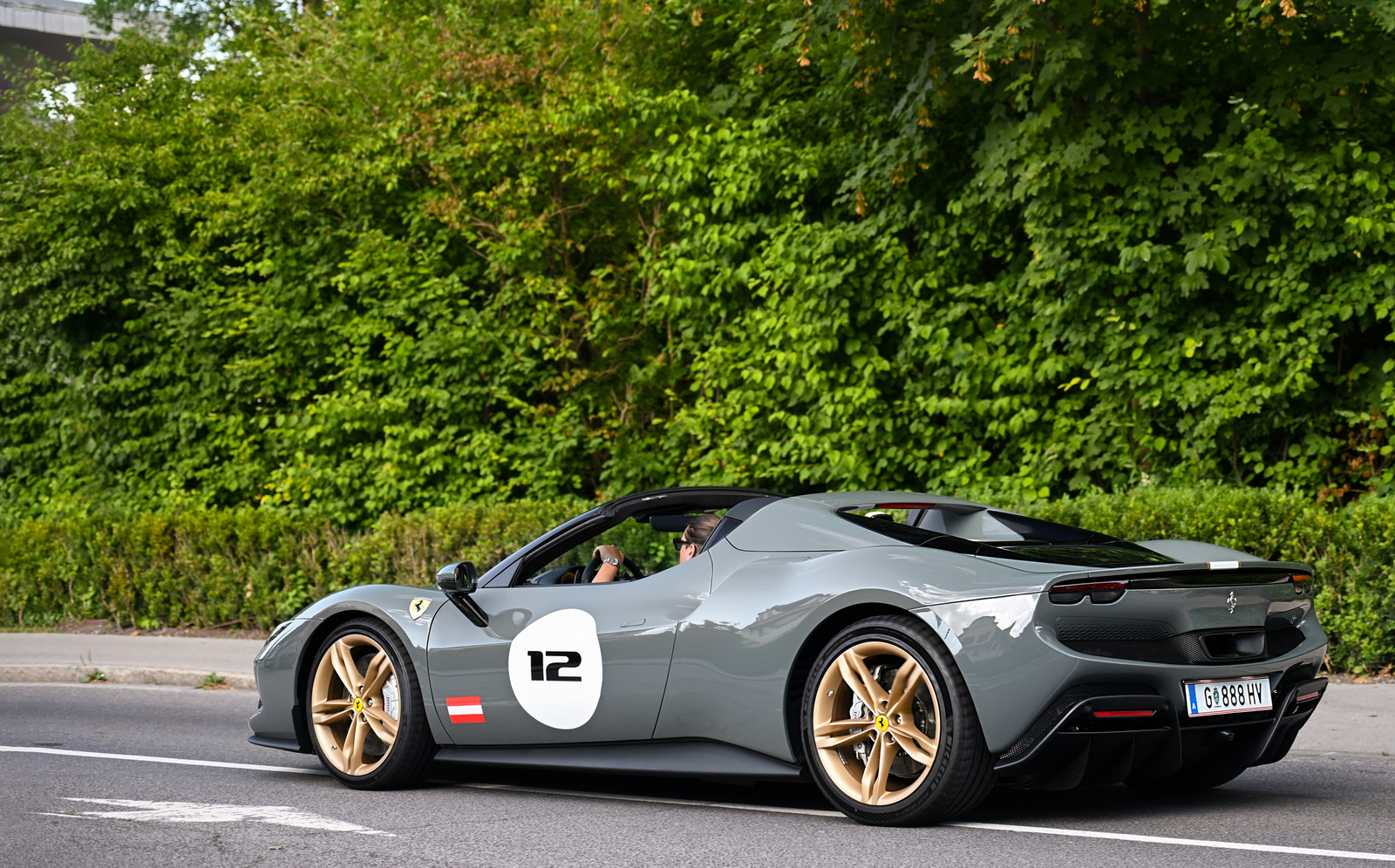 Ferrari 296 GTS