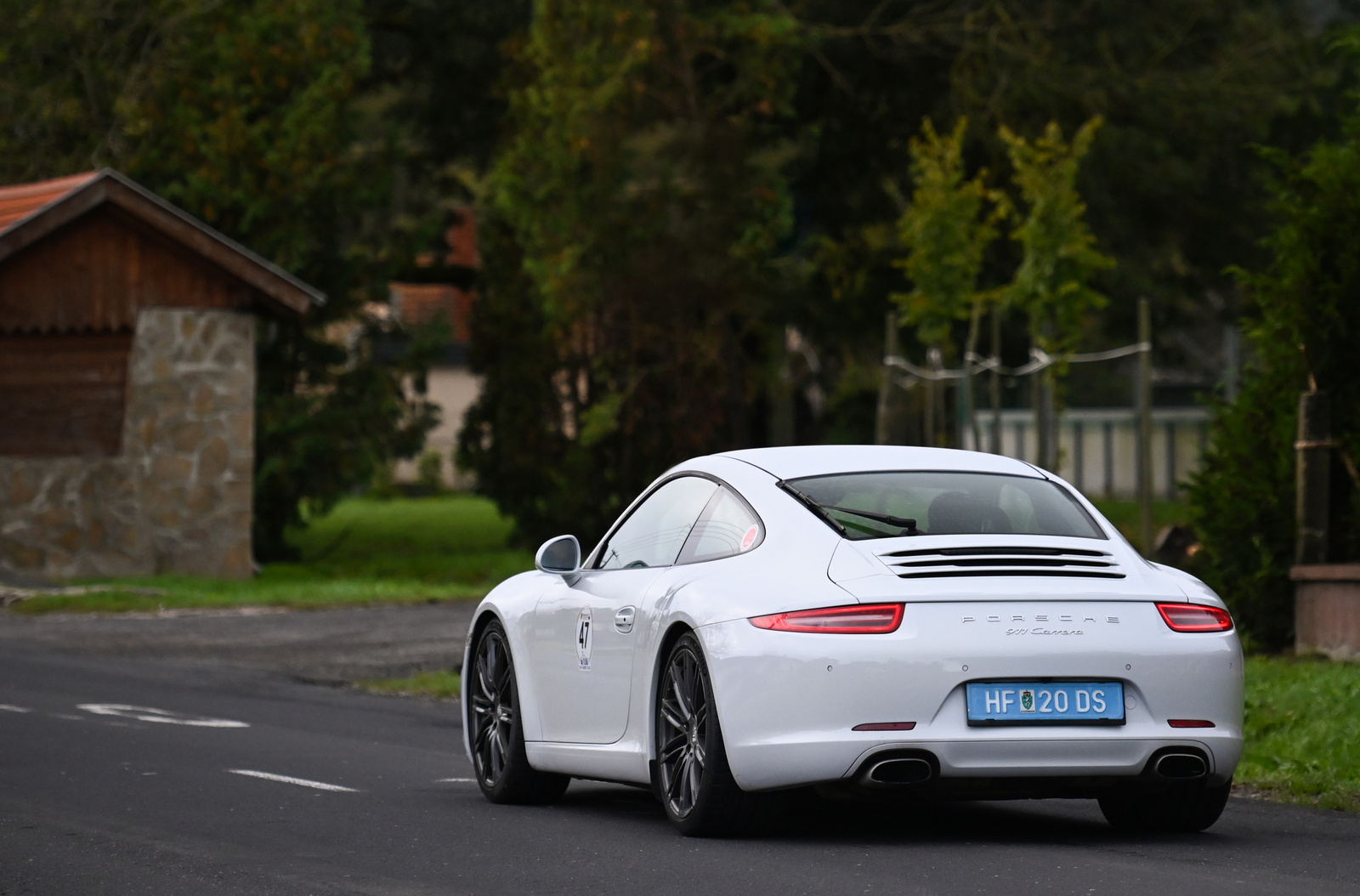 Porsche 911 Carrera