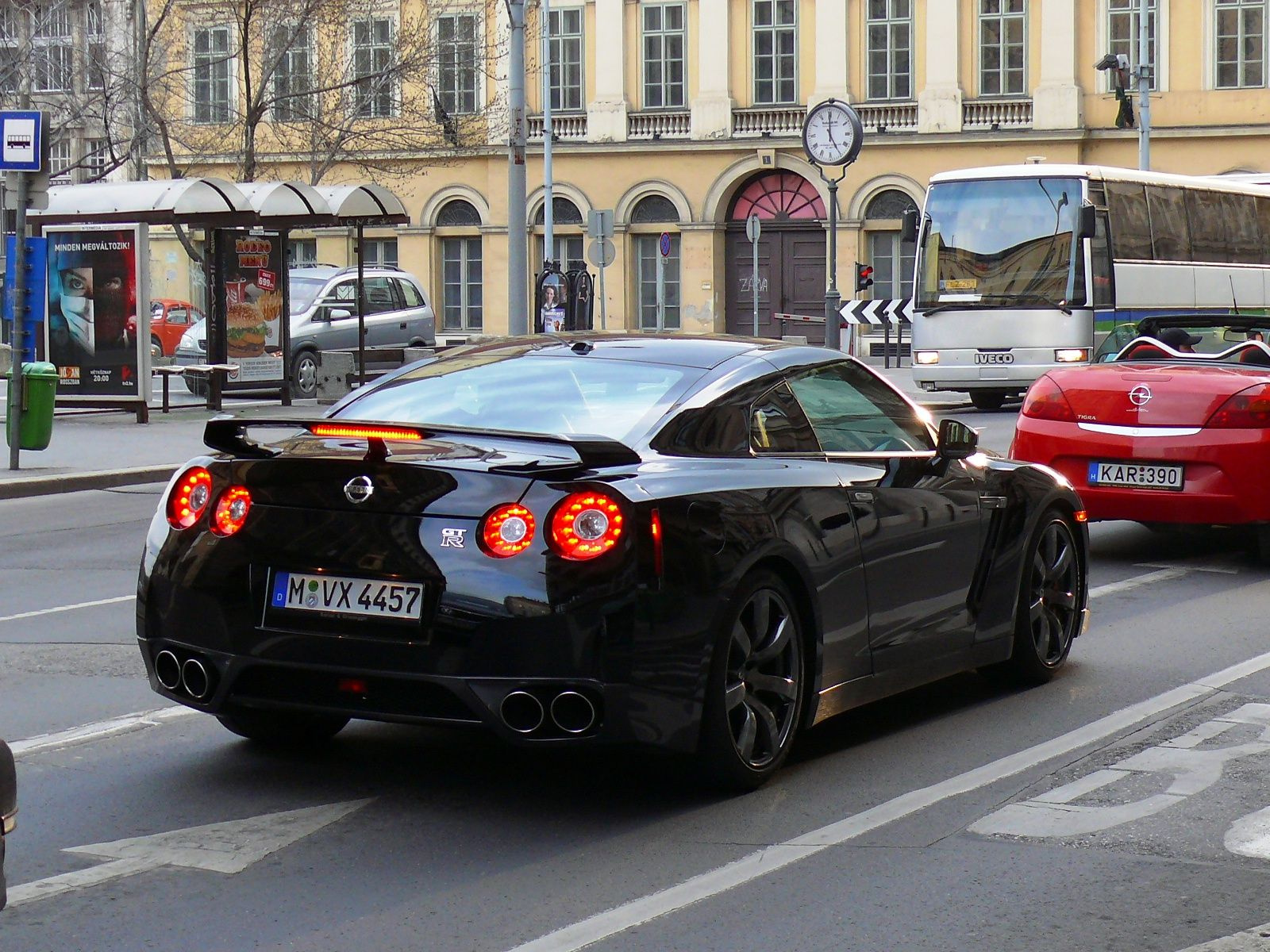 Nissan GT-R