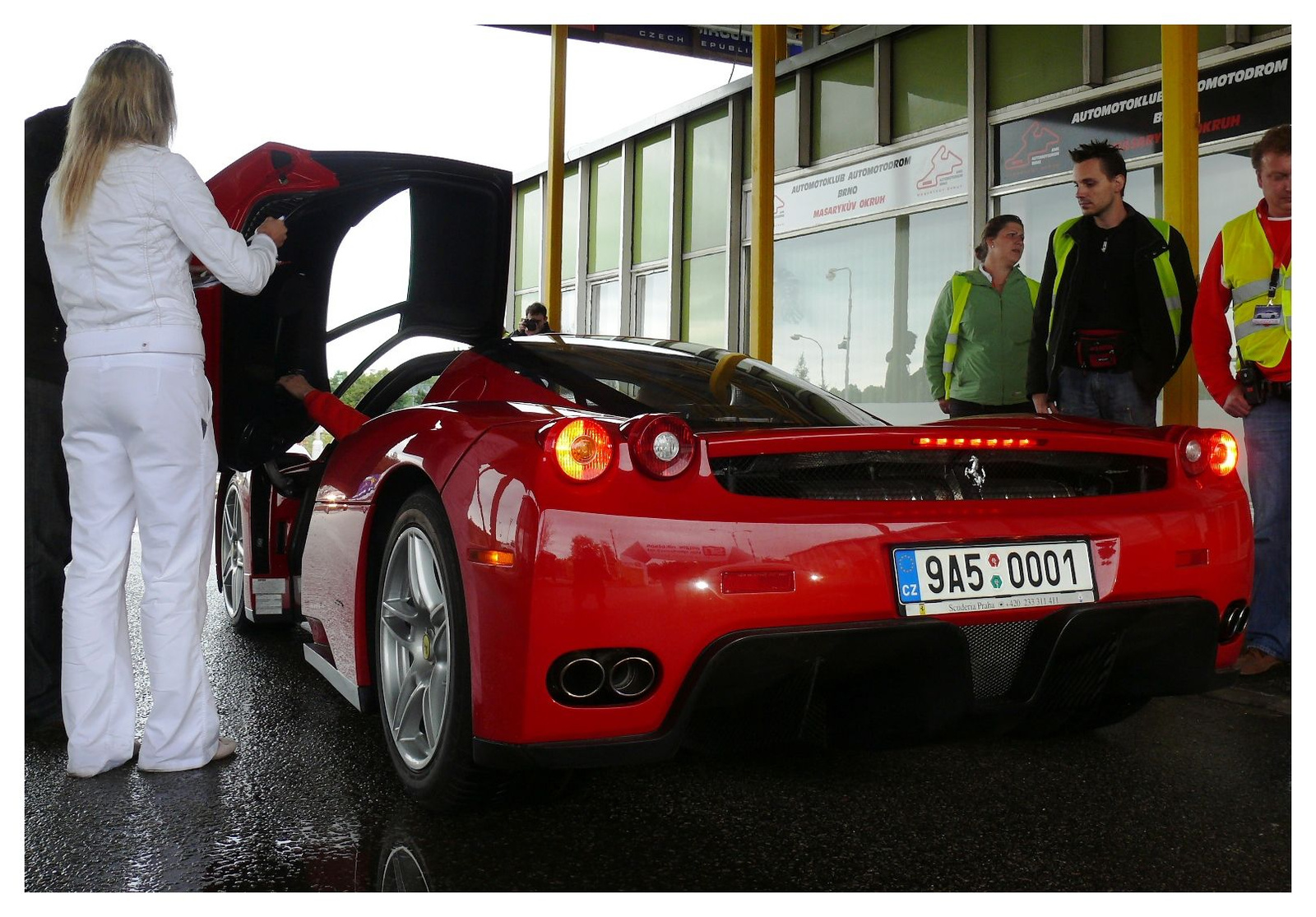 Ferrari Enzo