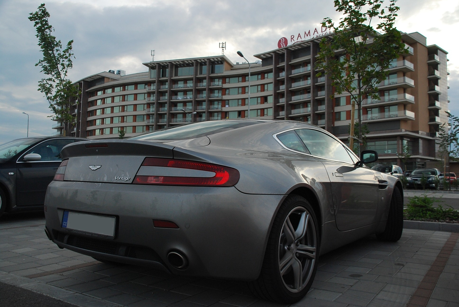 Aston Martin V8 Vantage