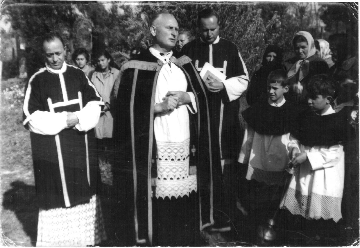 Szabadszállás Pálfi Lőrinc OSB Pálfi atya temetése 1