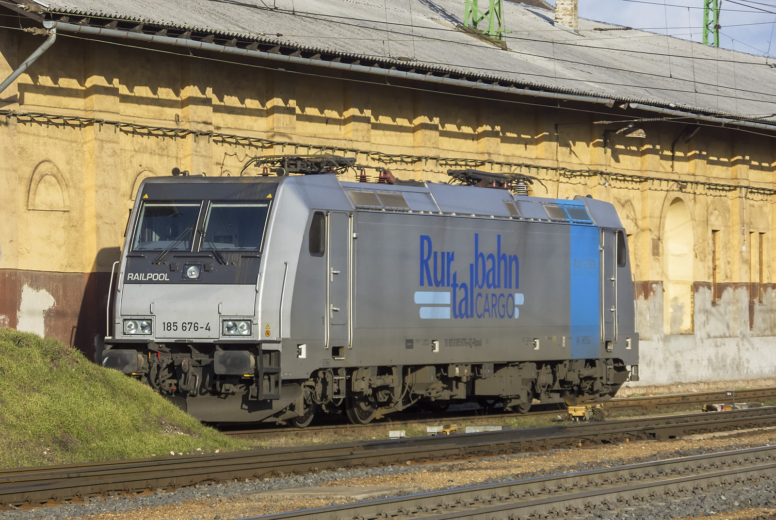 Rurtalbahn Cargo (Railpool) 185 676-4