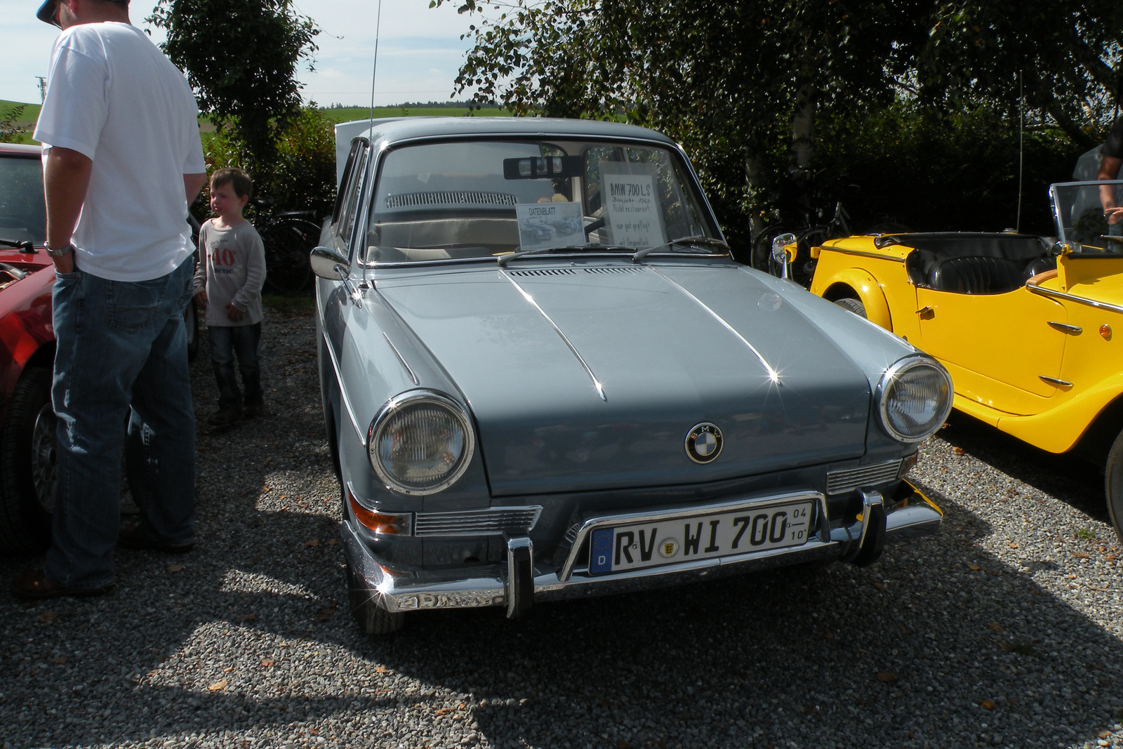 BMW 700LS