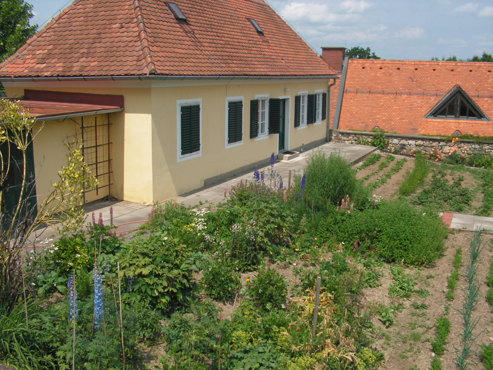 Ausztria, Grác, Schloß St. Martin, SzG3