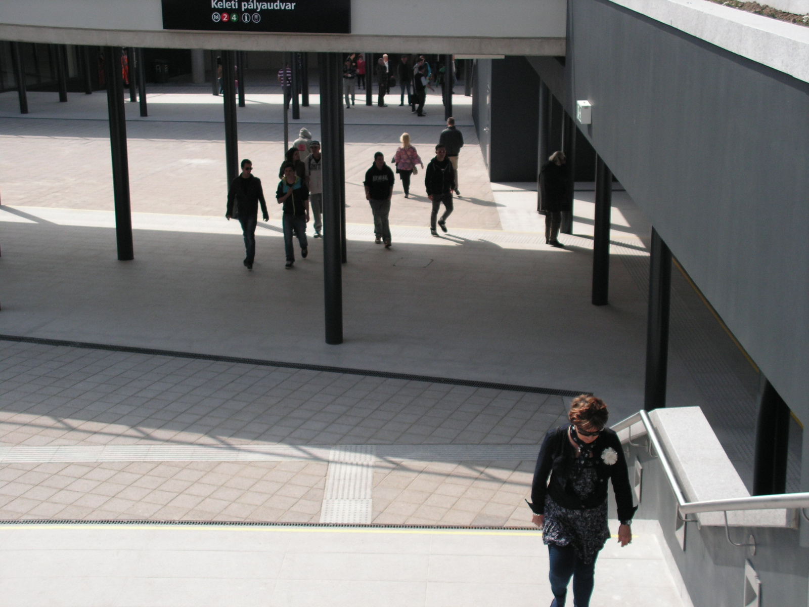 Budapest, az új Baross téri aluljáró, SzG3