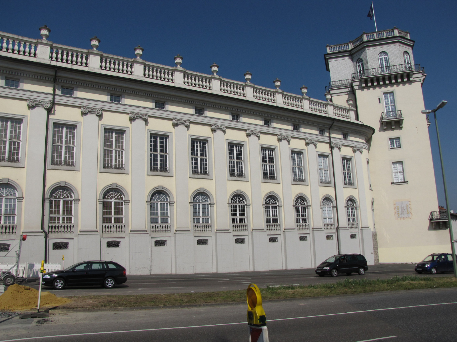 Németország, Kassel, a Fridericianum múzeum, SzG3